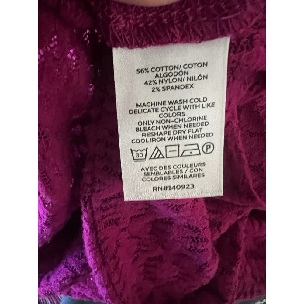 LOFT Fuchsia Magenta Textured Top Size Medium Mock Neck Long Sleeve Boho NEW